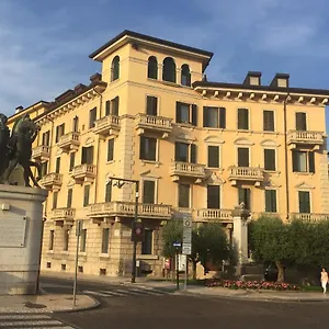 Pensión Lady, Verona